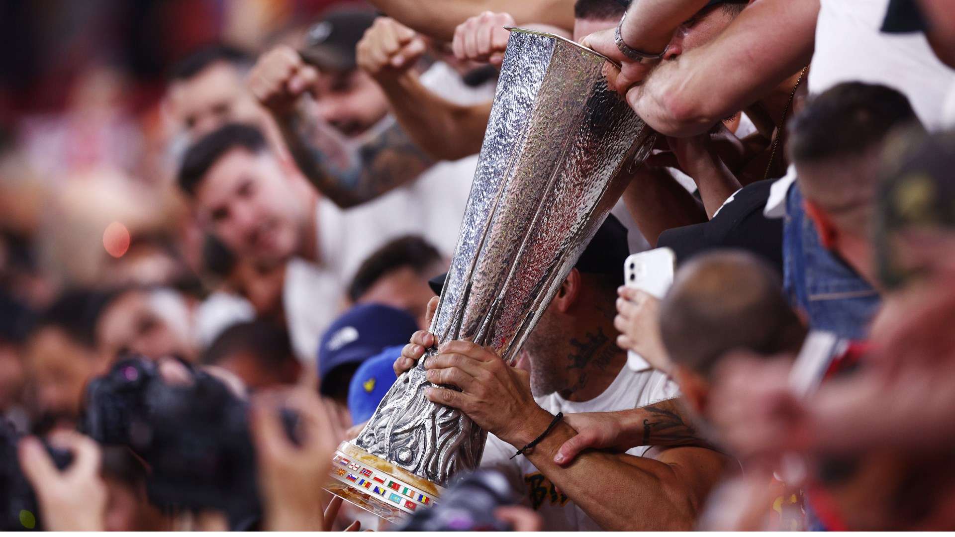 为观众奉献 为观众奉献