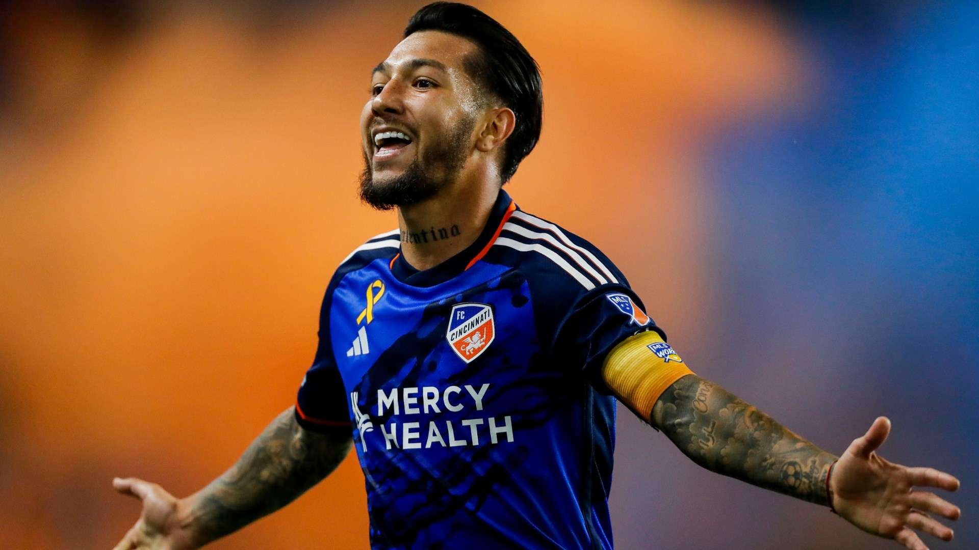 场上拼尽全 场上拼尽全